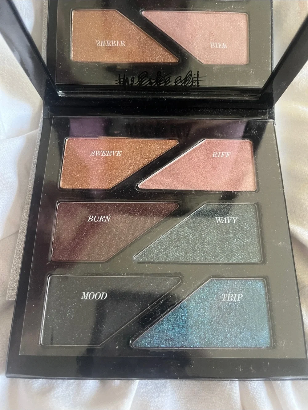 Estee Edit Gritty & Glow Palette Set